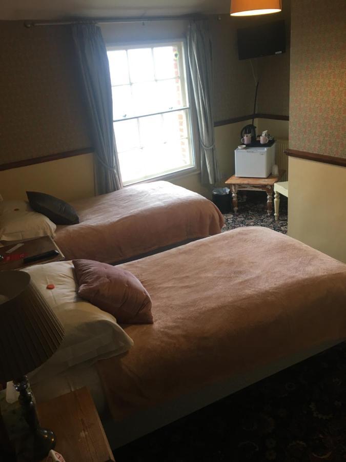 월턴 온 더 네이즈 Regency House B&B 외부 사진