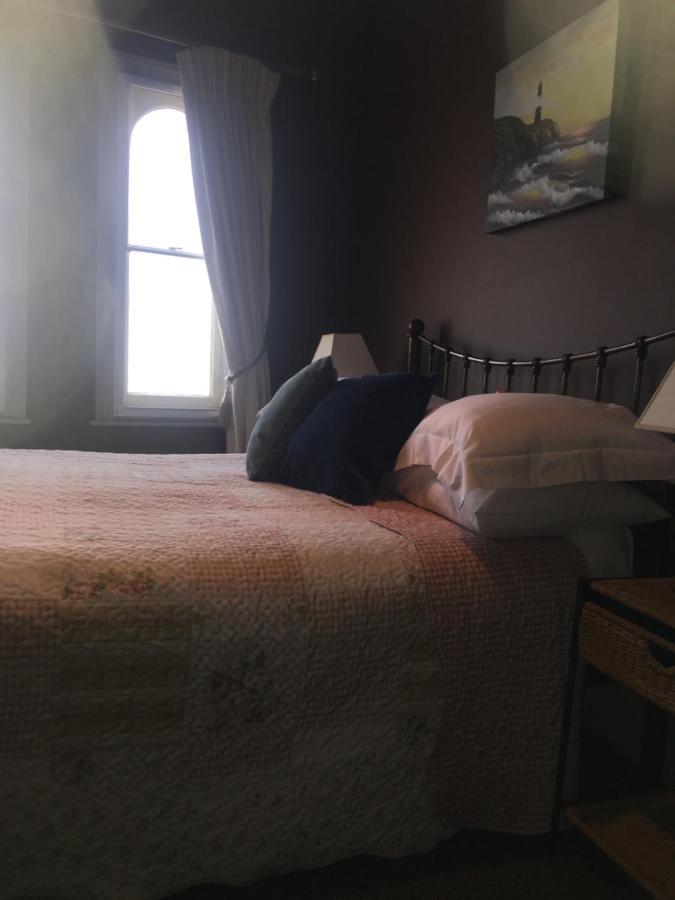 월턴 온 더 네이즈 Regency House B&B 외부 사진