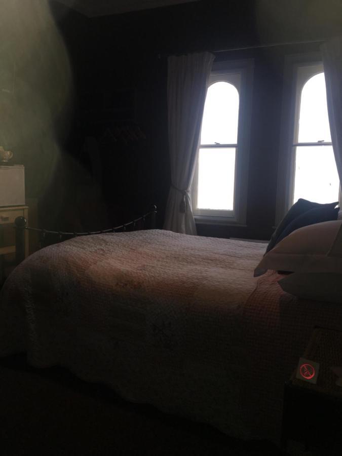 월턴 온 더 네이즈 Regency House B&B 외부 사진