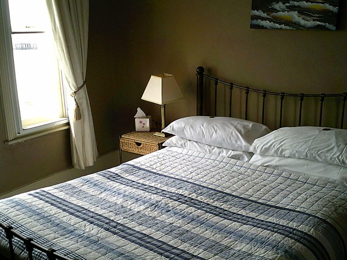 월턴 온 더 네이즈 Regency House B&B 외부 사진
